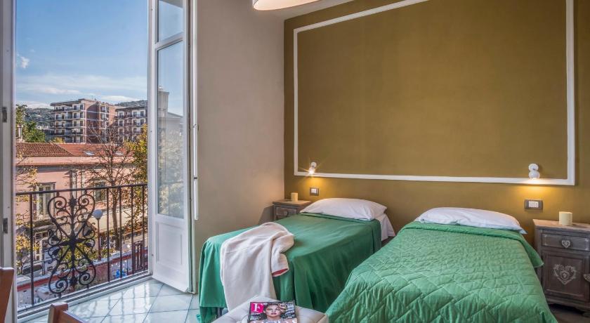 Amore Rentals - Appartamento Caruso photo