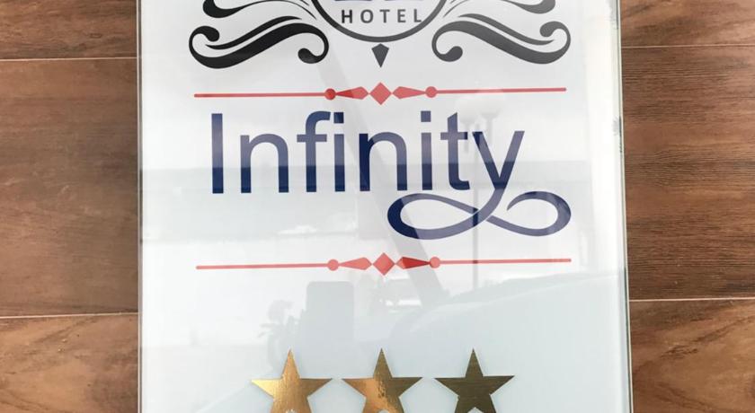 Hotel Infinity