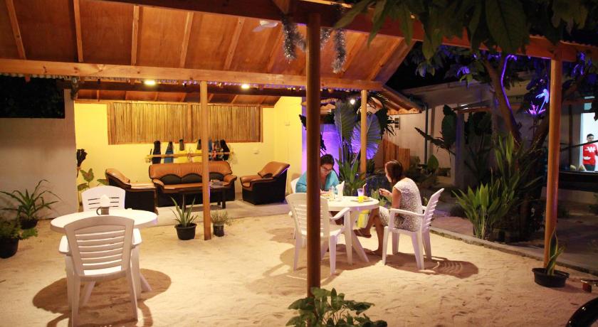 Resten Inn photo