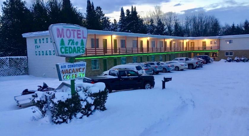 The Cedars Motel