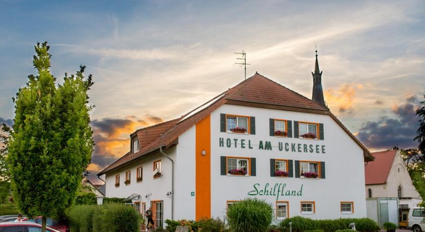 Hotel am Uckersee — Hotel in Nordwestuckermark