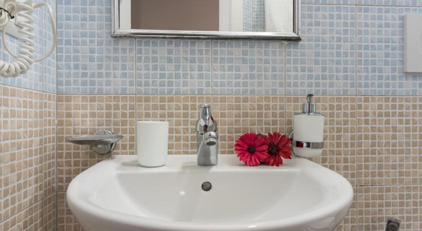 ローマ Sweet Holidays In Rome 4つ星 ホテル スイート