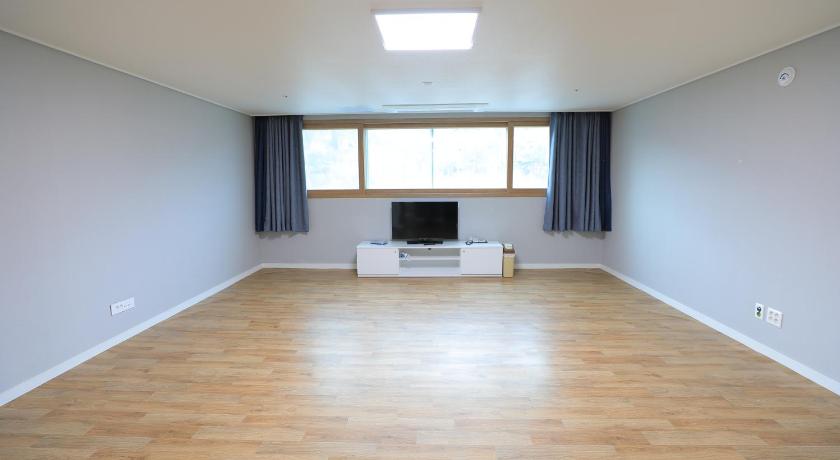 한실 패밀리룸 - 블리스힐 스테이 호스텔 (Korean-Style Family Room - Blisshill Stay Hostel) 이미지 0