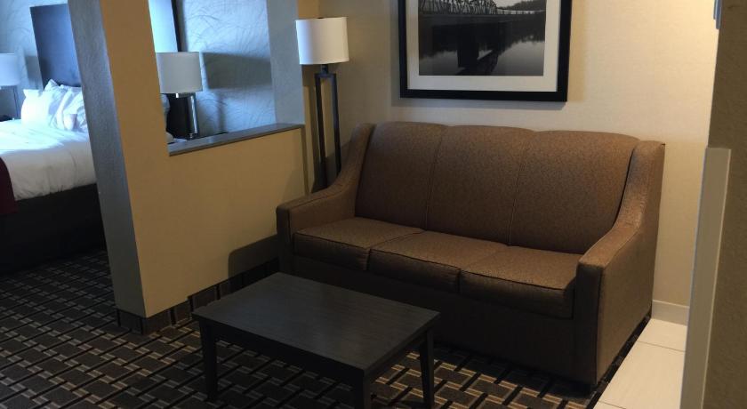 Comfort Suites Uniontown