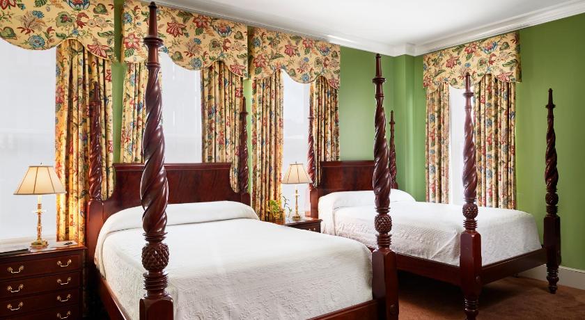 Planters Inn on Reynolds Square - Adults Only photo