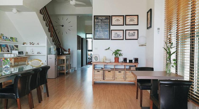Stay Homestay — Hotel in Yilan