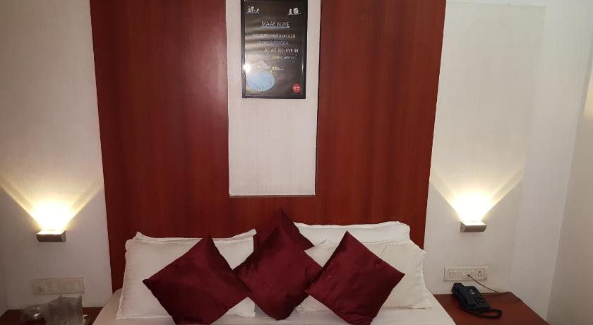 Hotel Khandesh Residency