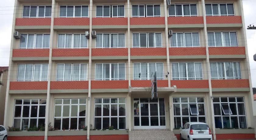 Hotel Monte Libano — Hotel in Laguna