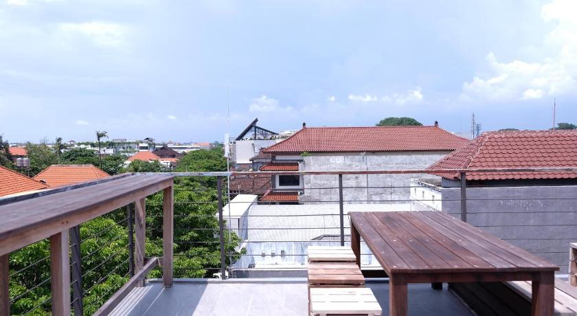 M Boutique Hostel Legian - image 44