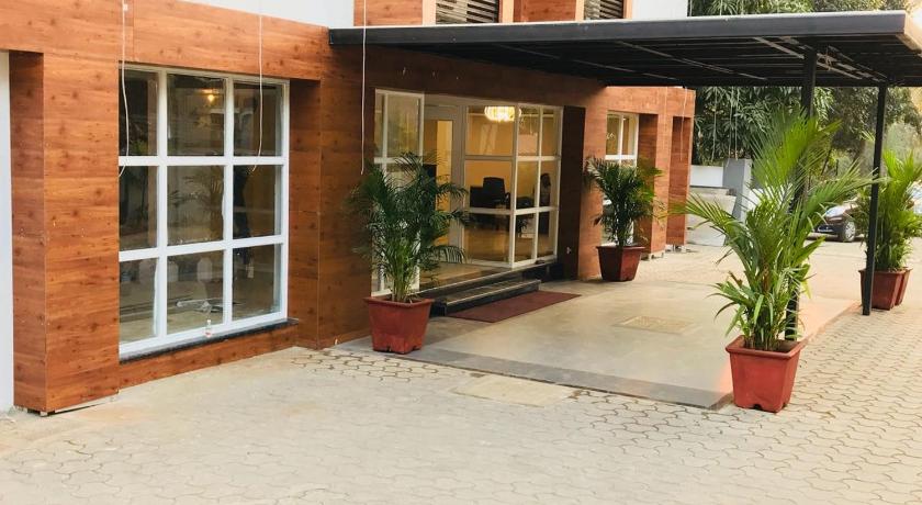 Hotel Golden Plateau