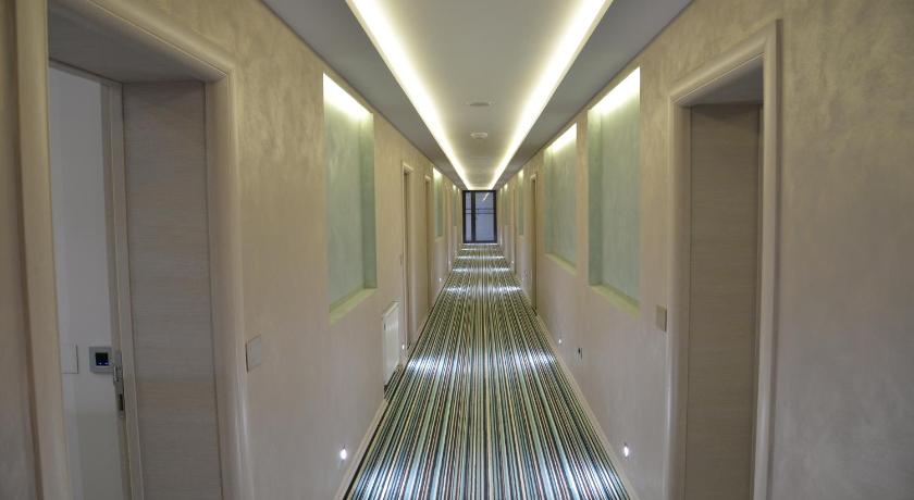 Hotel Prezident photo