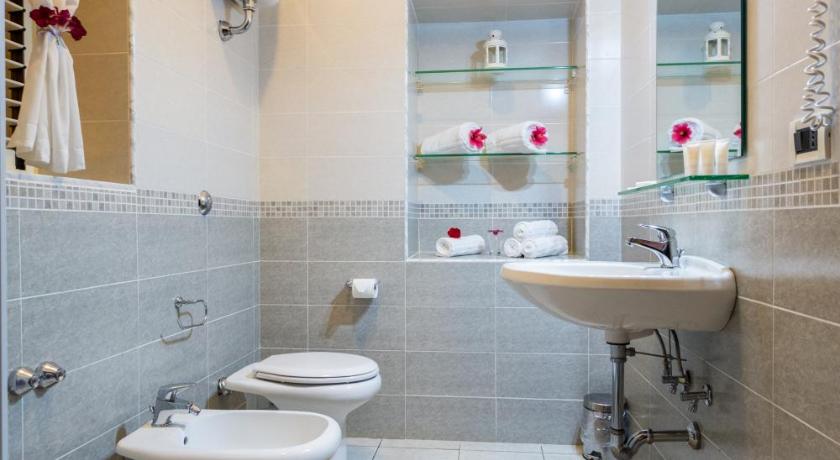 Image of Economy Double Room 2