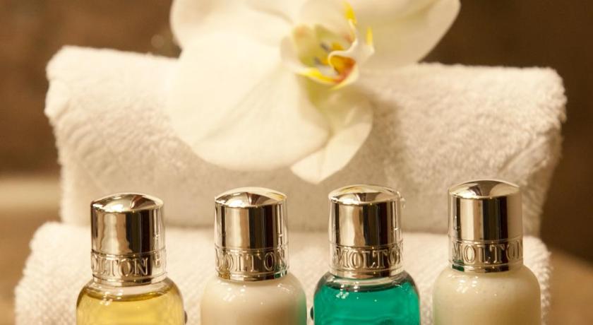 Image of Club Room 8