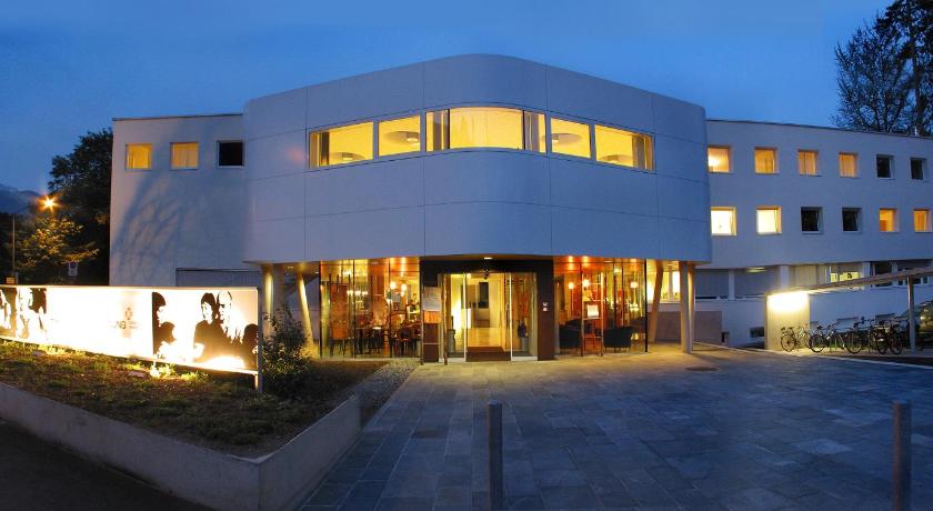 Haus der Begegnung — Hotel in Innsbruck