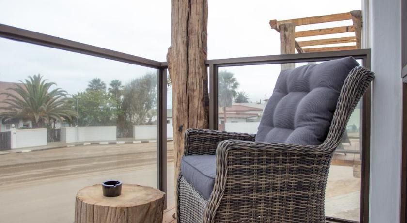 Driftwood Guesthouse photo