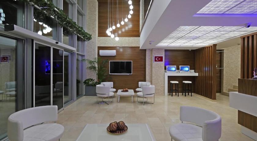 Endglory Hotel photo