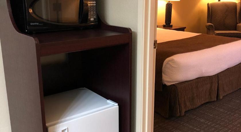 Best Western Lakewood Motor Inn