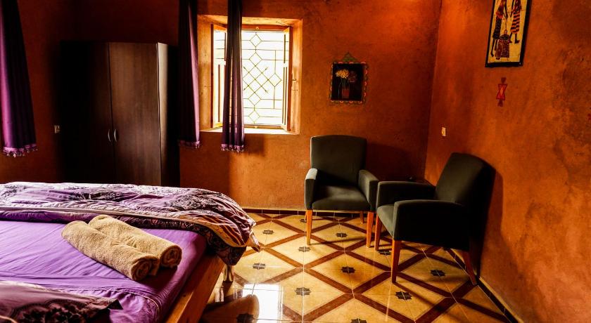 Image of Double Room with Private Bathroom 1