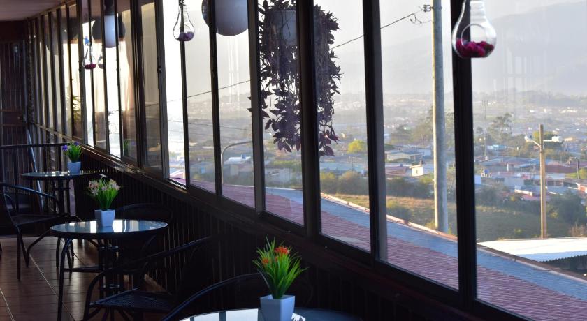 Hotel Las Brumas photo