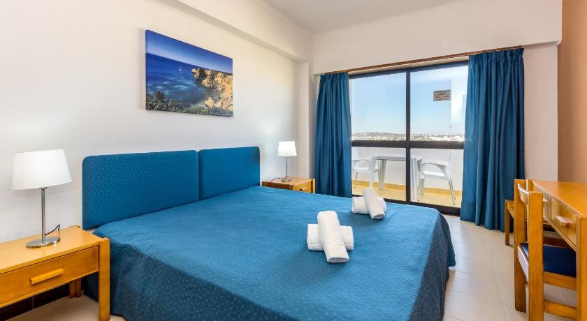 알부페이라 Janelas do Mar Apartamentos Turisticos 3성급 호텔 수영장