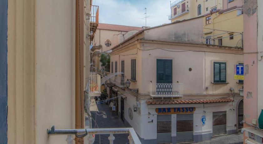 Suites Sorrento Elegance photo