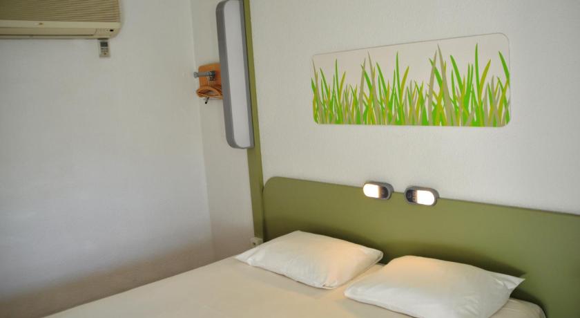 ibis budget Hyères Centre-Ville photo