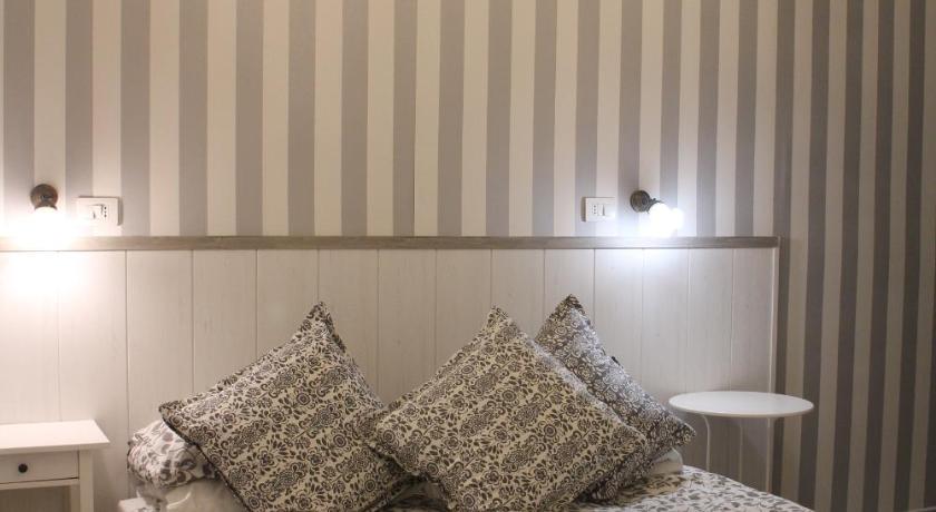 Image of Double or Twin Room 7