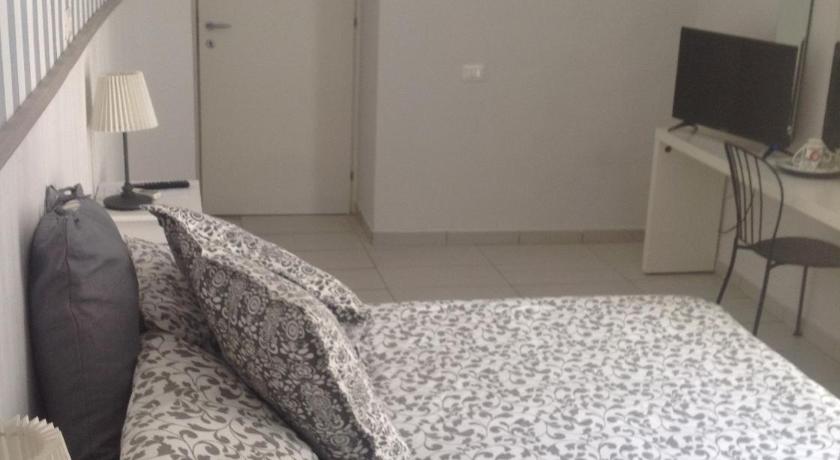 Image of Double Room with Balcony 15