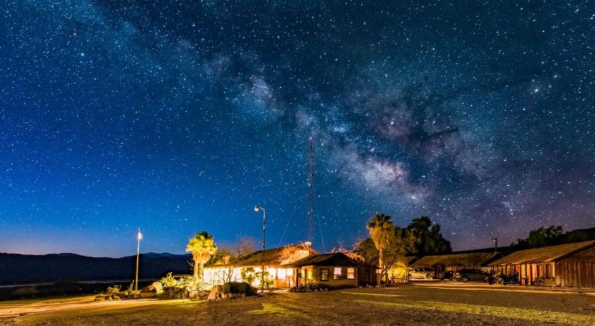 Panamint Springs Motel & Tents
