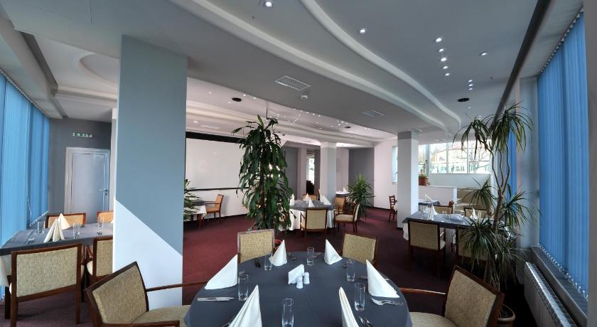Hotel Vitosha Tulip - image 11