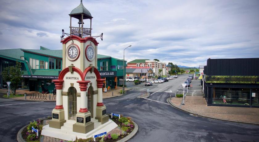 Railway Hotel/Motel Hokitika photo