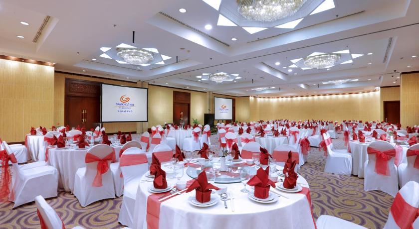 Grand Candi Hotel - image 20
