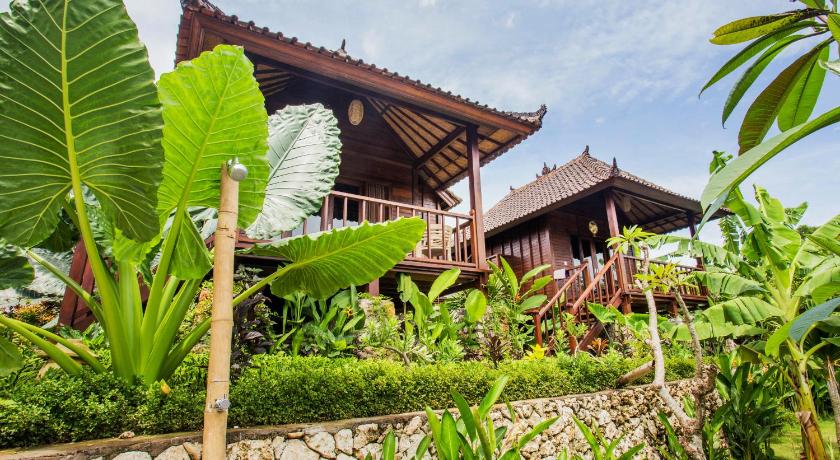 Bukit Ancak Lembongan Villa