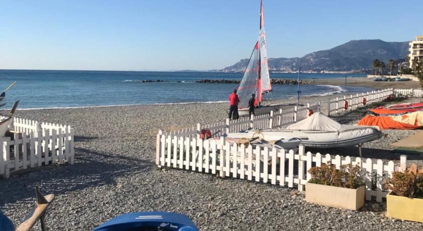 Casa Vacanze Bungalow I Girasoli photo