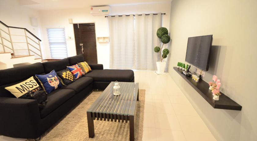 Decozy Homestay (14pax++) — Hotel in Ipoh