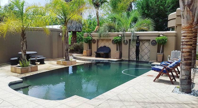 Oudtshoorn Guest House — Hotel in Oudtshoorn