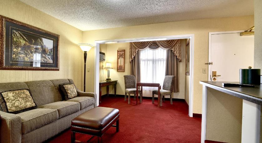 Roosevelt Inn & Suites Saratoga Springs