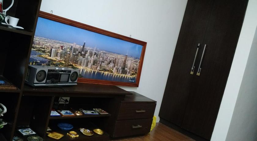 Image of Apartment with Sea View 6