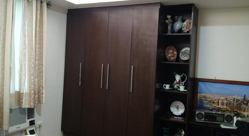 Image of Apartment with Sea View 13