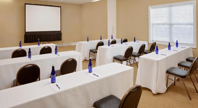 Westford Regency Inn & Conference Center