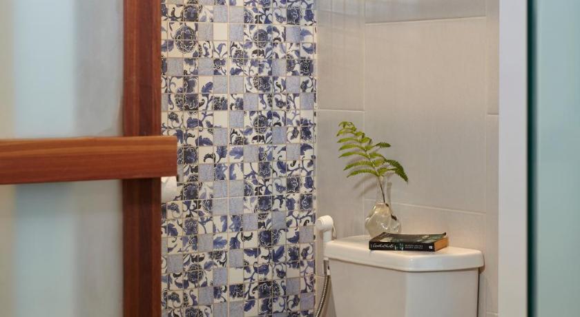 Image of Superior 10