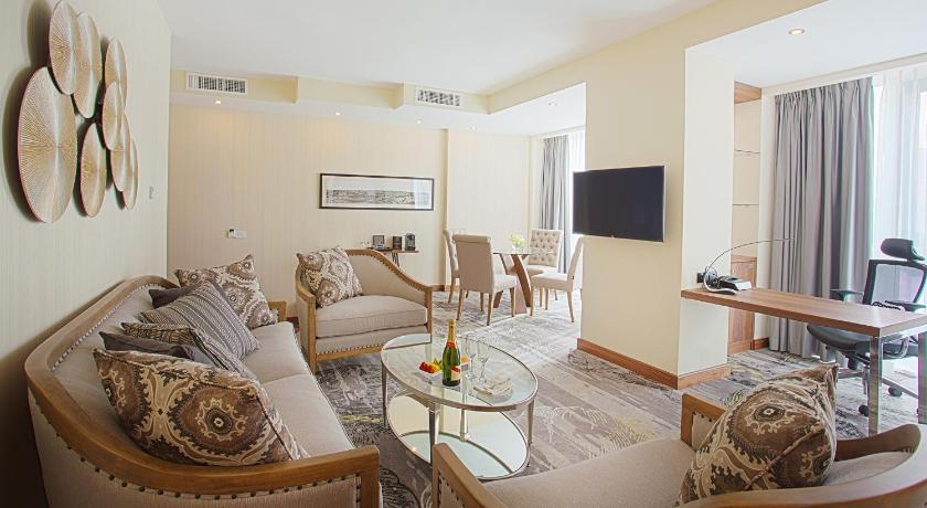 صورة جناح رئاسي (Presidential Suite) 5