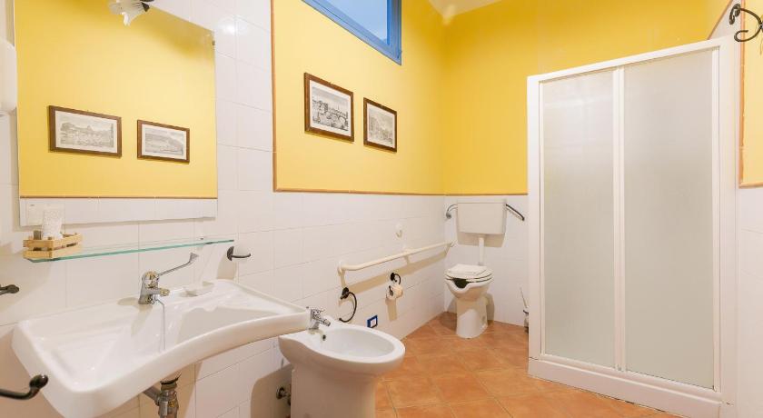 Фото: Апартаменты с 1 спальней (One-Bedroom Apartment) 16