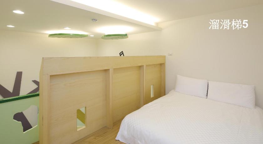 Image of Suite Quadruple 11