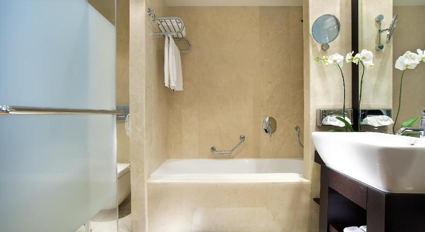 Image of Superior Room 9