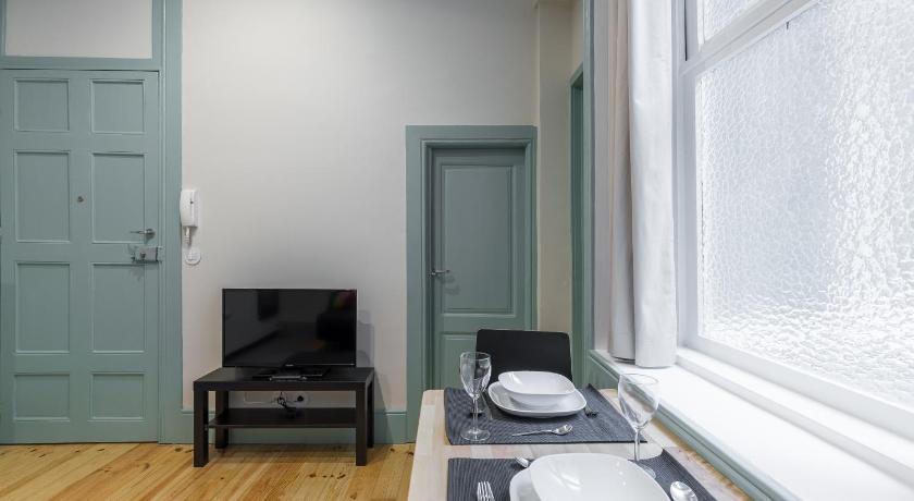 Image of Apartment 4