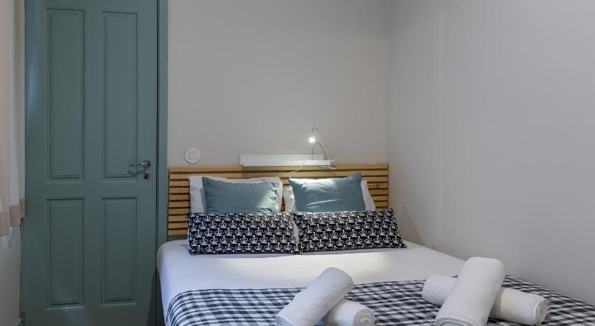 Image of Apartment 9