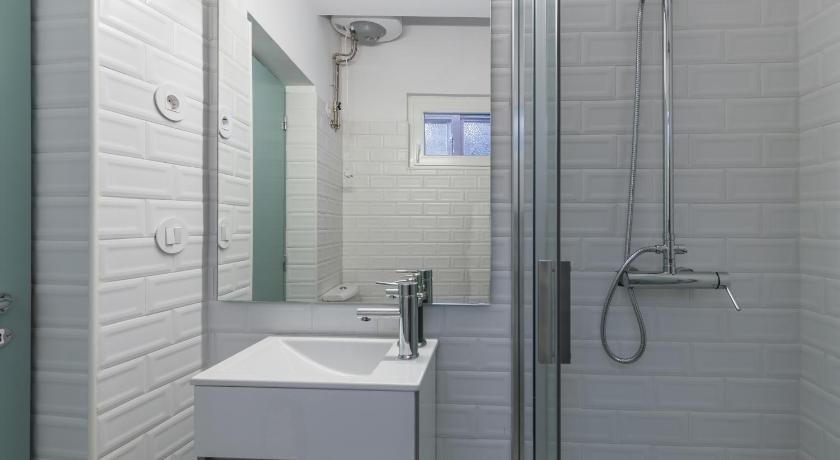 Image of Apartment 6