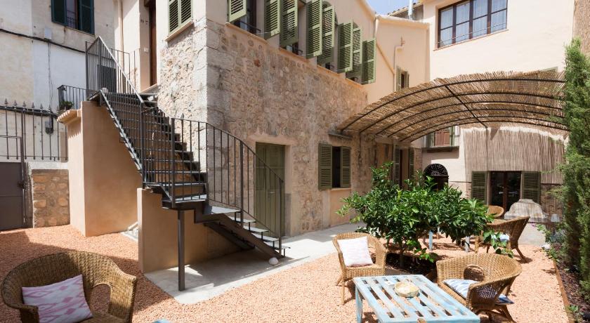 SolleRooms GuestHouse — Hotel in Majorca