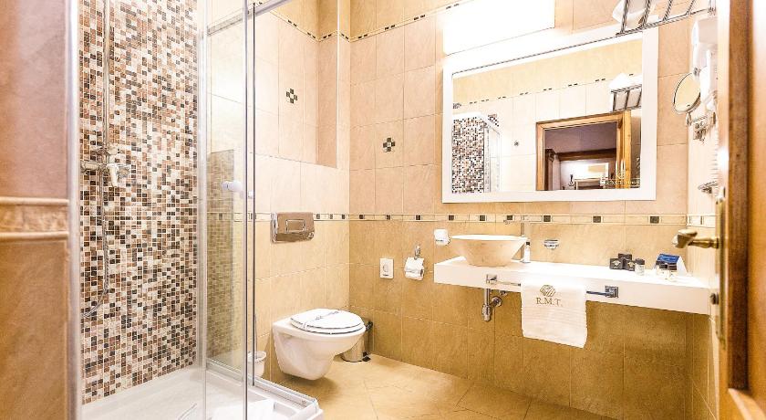 Hotel Athos R.M.T. photo